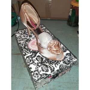 Brand New Bordello Peep Ankle Pump Size 8 SEXY Wedding Party Champagne Satin